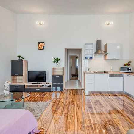 Apartment Ana Split Exterior photo